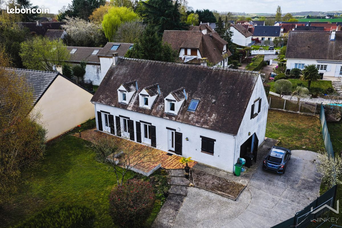 Maison 6 pièces 156 m² · à Évry-Grégy-sur-Yerre · 156 m² · 445 000 €