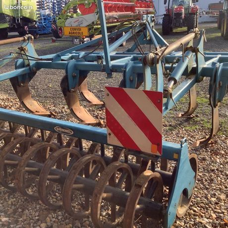 Decompacteur fissurateur - Matériel agricole