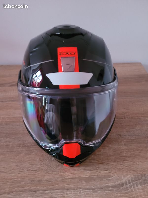 Casque moto neuf (image 1)