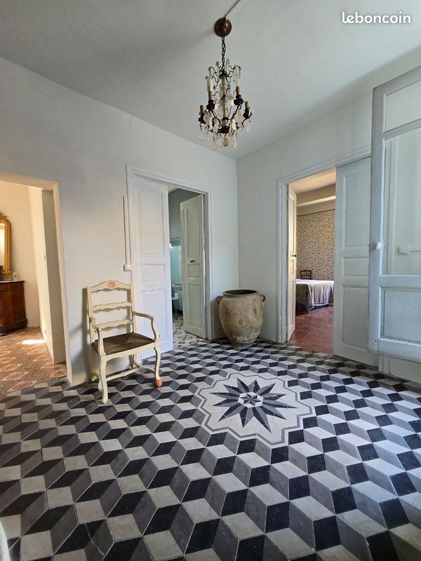 Maison 6 pièces 180 m² · à Abeilhan · 180 m² · 209 000 €