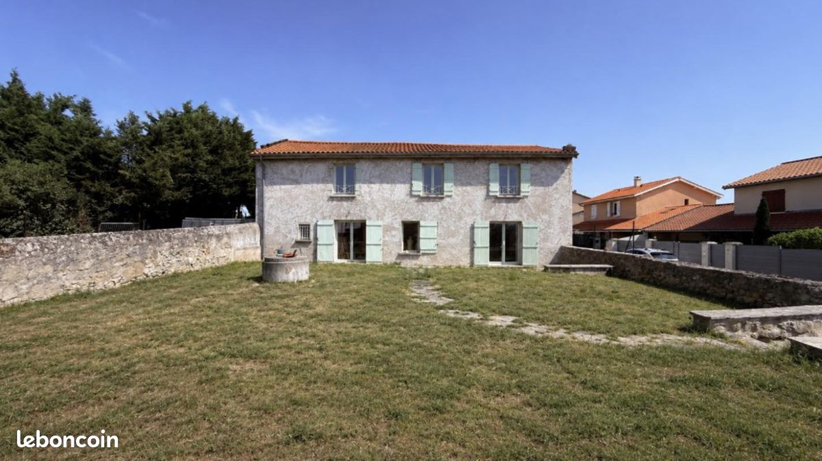 Maison 5 pièces 147 m² · à Beauvallon · 147 m² · 369 000 €