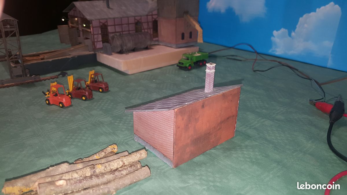 Faller scierie motorisè ,grue ,èclairage intèrieur, eau rèel ,figurines 1.87 / HO (image 13)