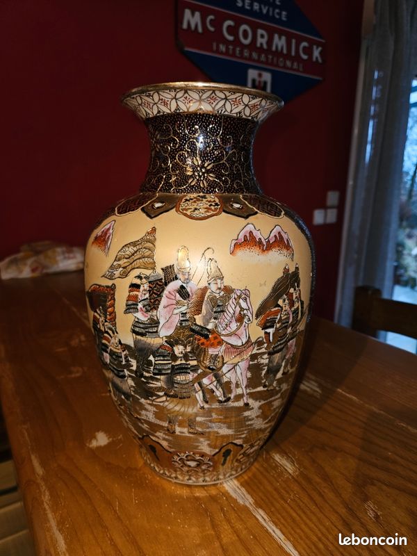 Ensemble De Trois Vases, Satsuma, Japon, ère Meiji (1868-191