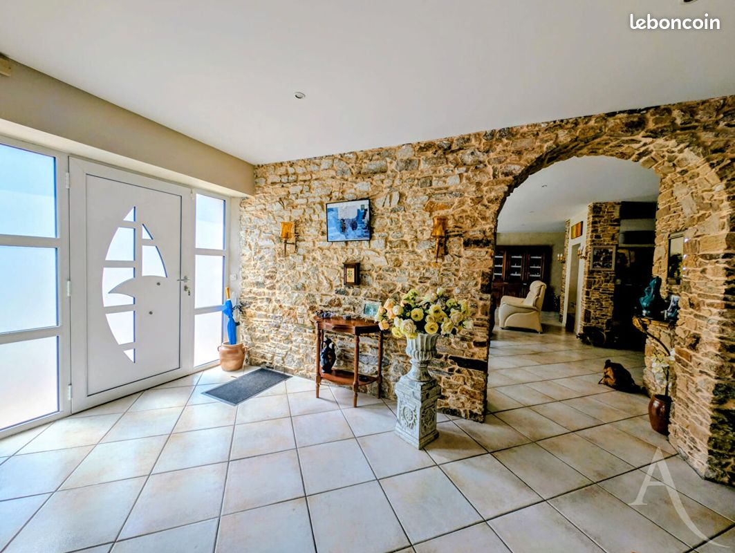 Maison 5 pièces 193 m² · à La Haie-Fouassière · 193 m² · 620 000 €