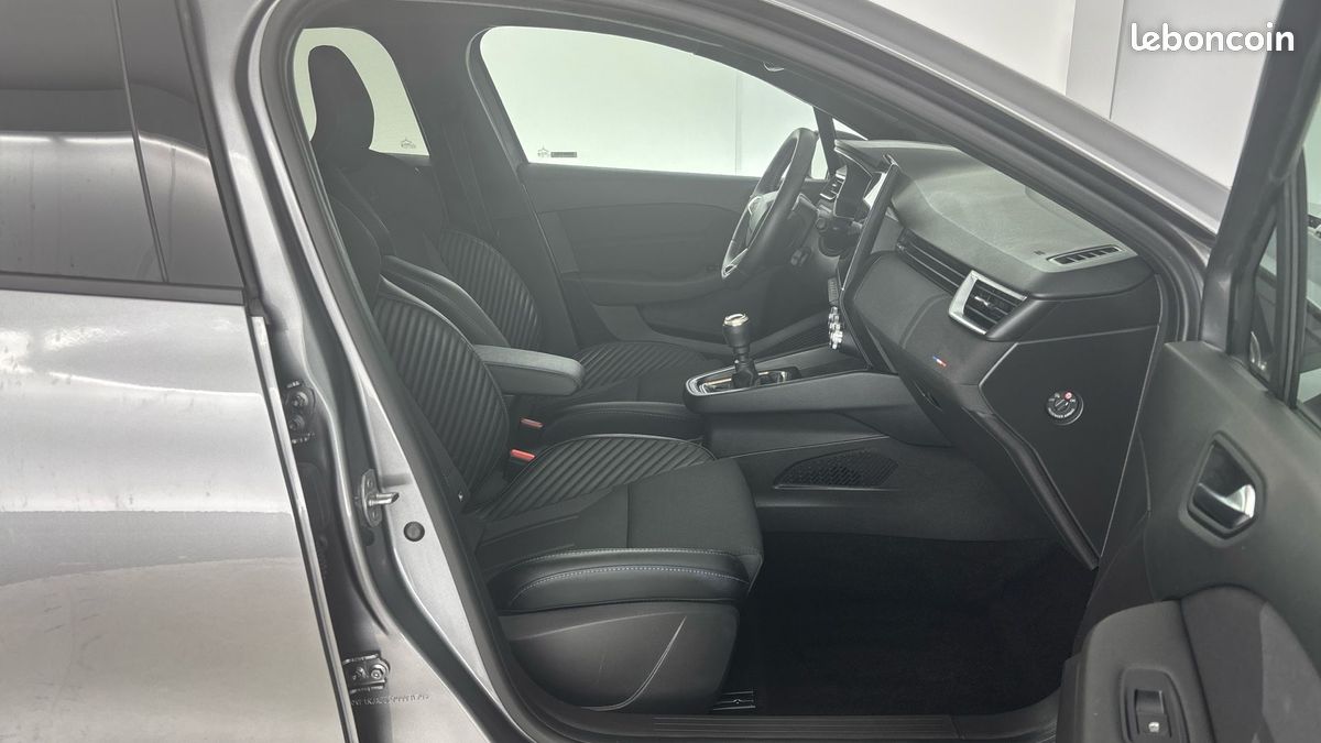 Renault clio tce 90 ch gsr2 esprit alpine (image 15)