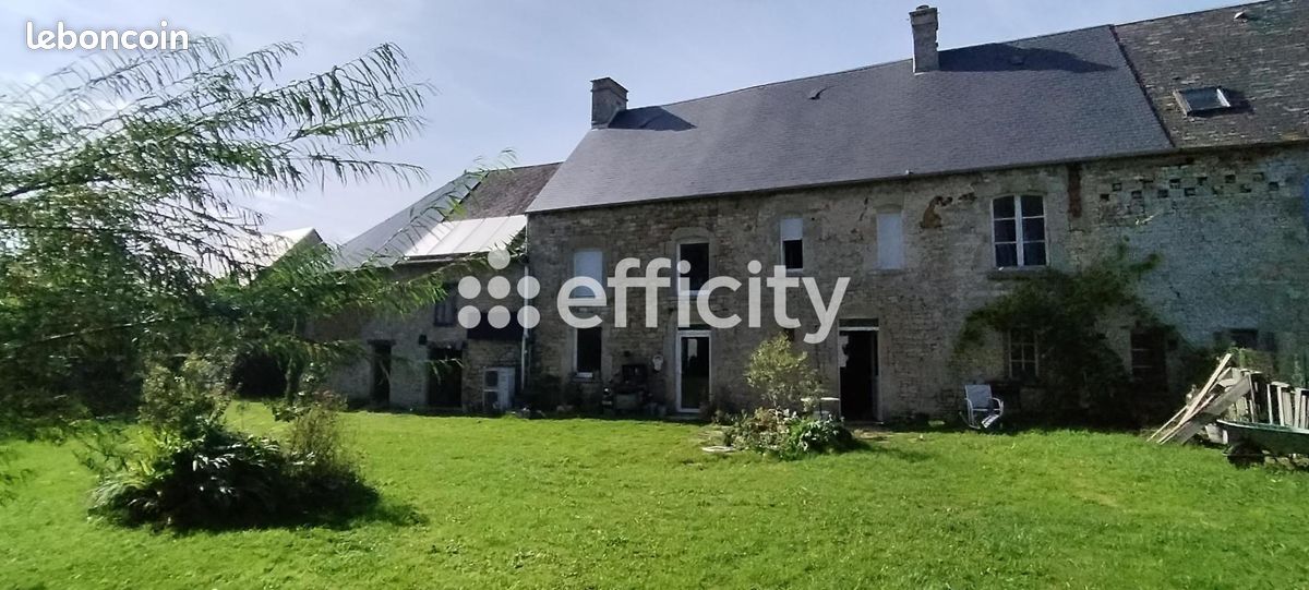 Maison 8 pièces 160 m² · à Sainte-Mère-Église · 160 m² · 265 000 €