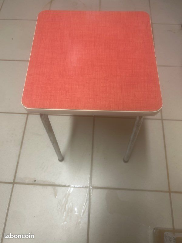 Tabouret. Vintage (image 1)