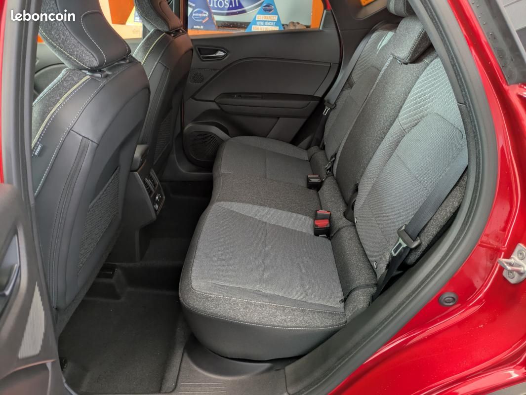 Renault Captur E-TECH FULL HYBRID 160 TECHNO (image 20)