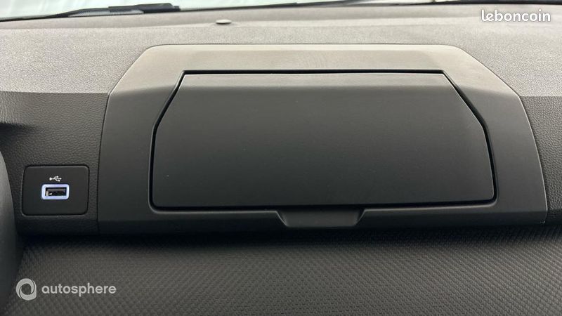 Dacia Sandero 1.0 SCe 65ch Essential (image 18)