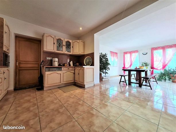 Villa 6 pièces 125m²