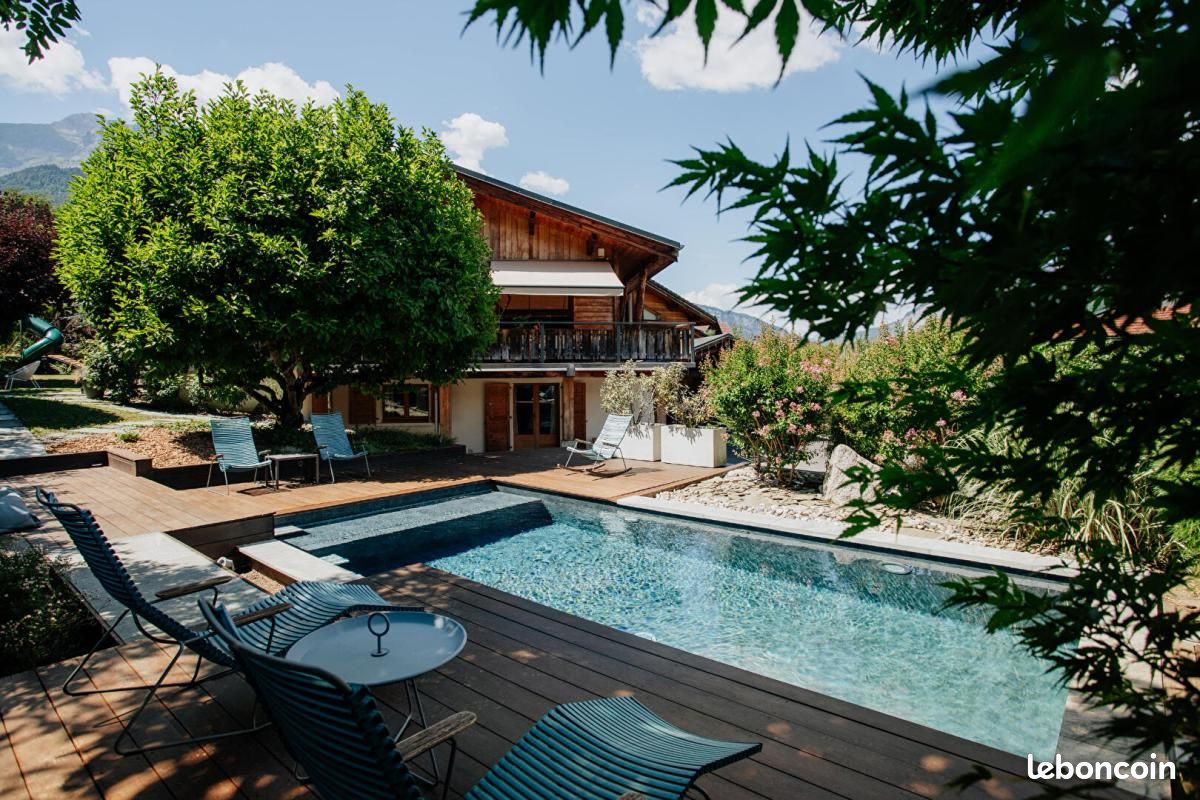 Maison 8 pièces 217 m² · à Sallanches · 217 m² · 1 260 000 €