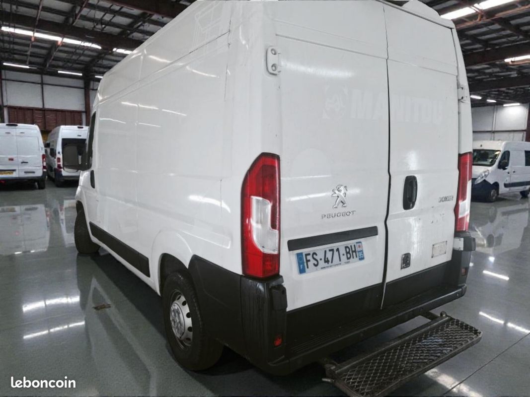 PEUGEOT BOXER Premium 335 L2H2 2.2 BlueHDi S&S - 165 III FOURGON TOLE Fourgon Tolé 335 L2H2 PHAS (image 2)