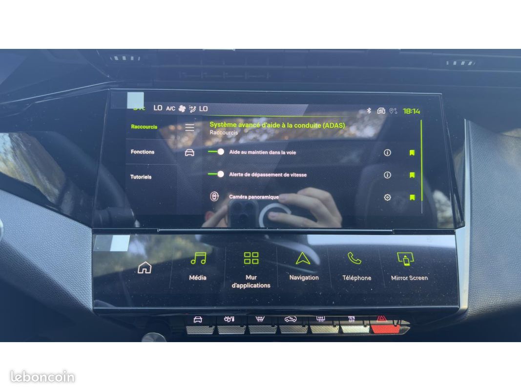 PEUGEOT 308 NOUVELLE Hybrid 145 DCS6 GT +TOIT OUVR+FOCAL+PK VISION 360 DRIVE ASSIST PLUS (image 16)