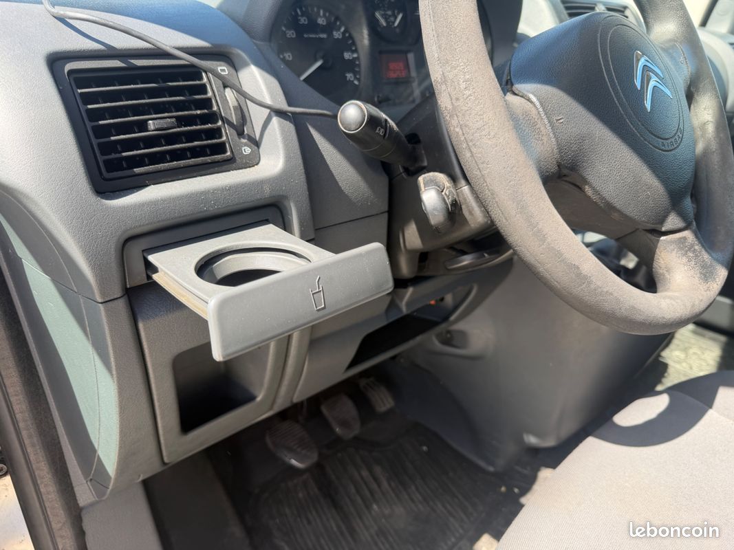 CITROEN JUMPY 2.0 HDI 128 ch BVM6 2 PLACES / CAMÉRA / CLIM / RADAR ARR (image 15)