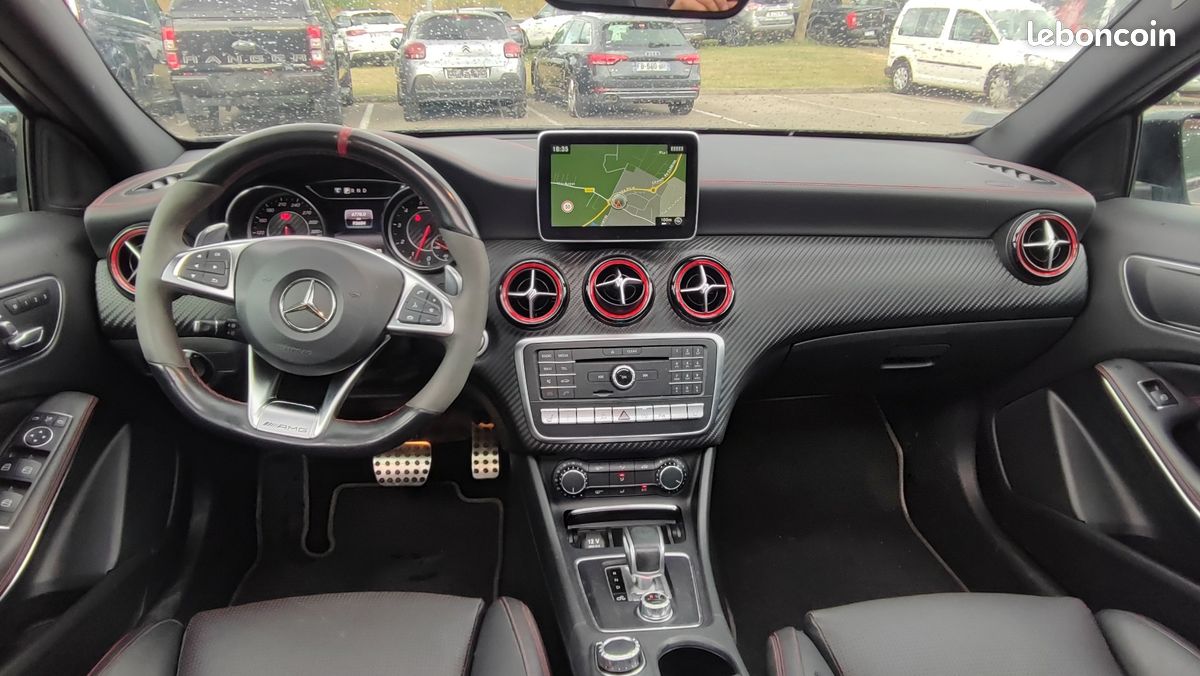 Mercedes CLASSE A 45 AMG 4AMTIC 381CV DCT7 (image 14)