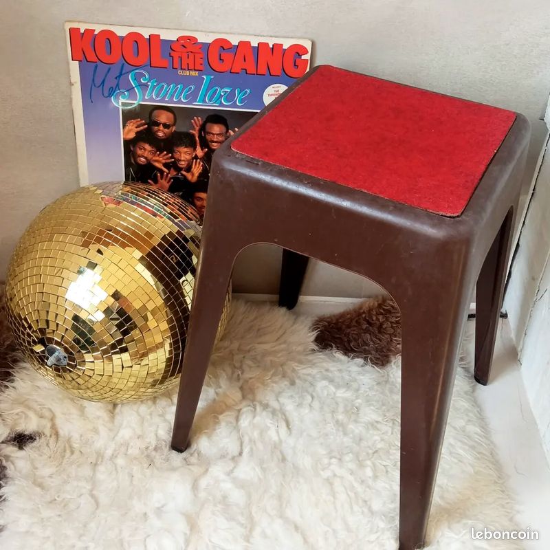 Tabouret Vintage AMI (image 2)
