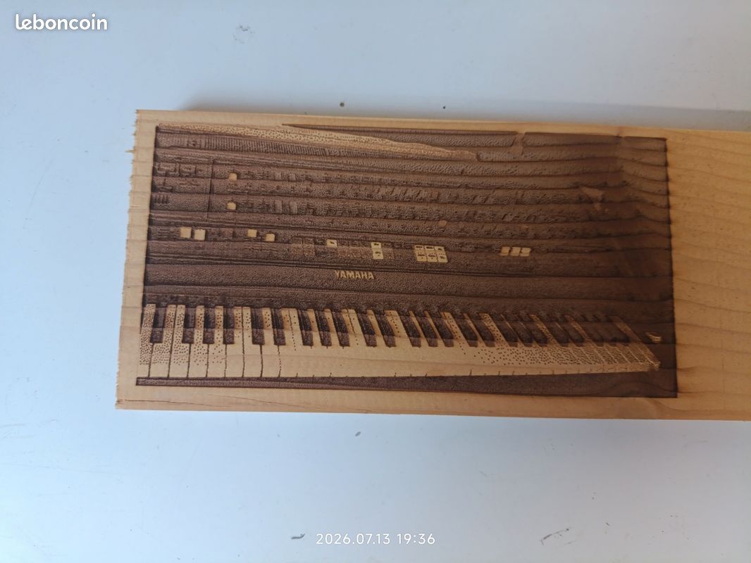 Décoration Yamaha CS 80 à synthétiseur connu à la base par Vangelis (image 3)