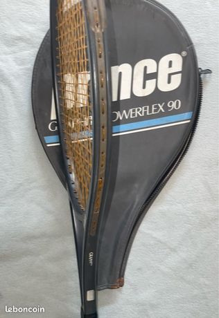 Deux raquettes de tennis - Sport & Plein air