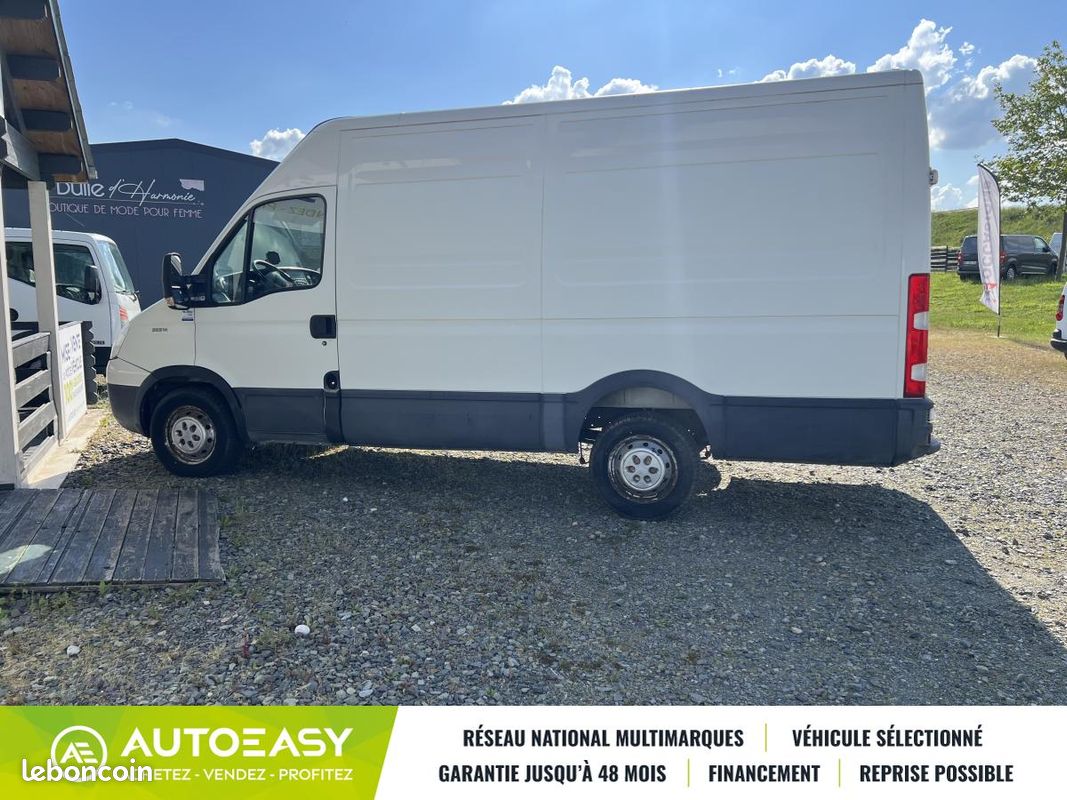 Iveco Daily L2H2 35S14 / 35C14 V (2.3 HPT) 136ch / Kit bois / Camera (image 5)