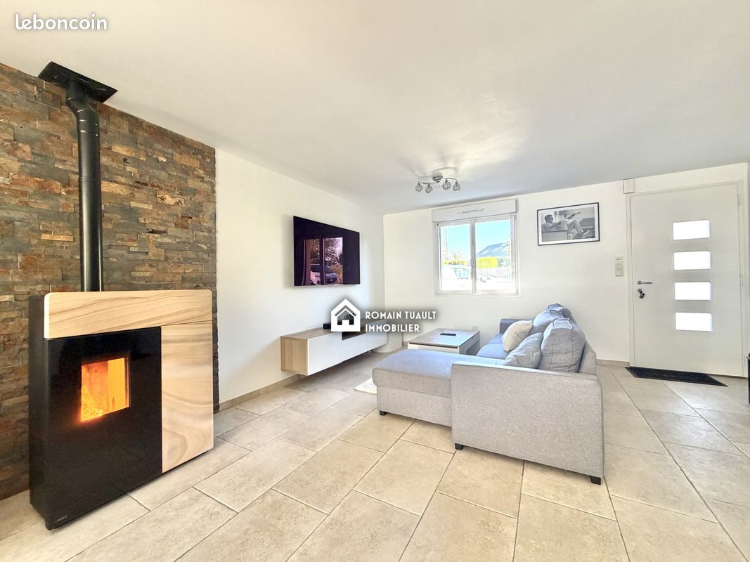 Maison 6 pièces 115 m² · à Niafles · 115 m² · 206 000 €