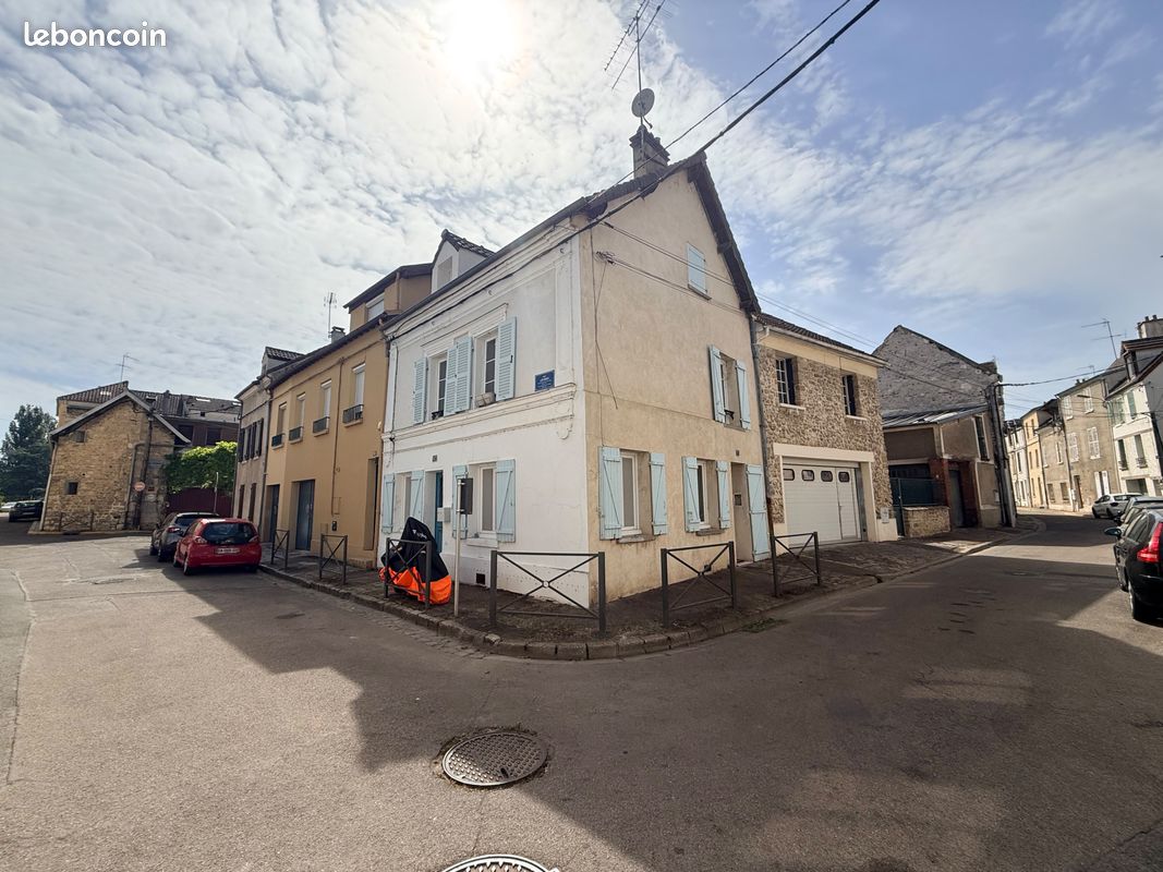 Maison 5 pièces 92 m² · à Meulan-en-Yvelines · 92 m² · 205 000 €