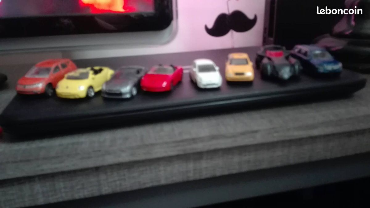 Lot de 8 voitures miniatures (image 1)