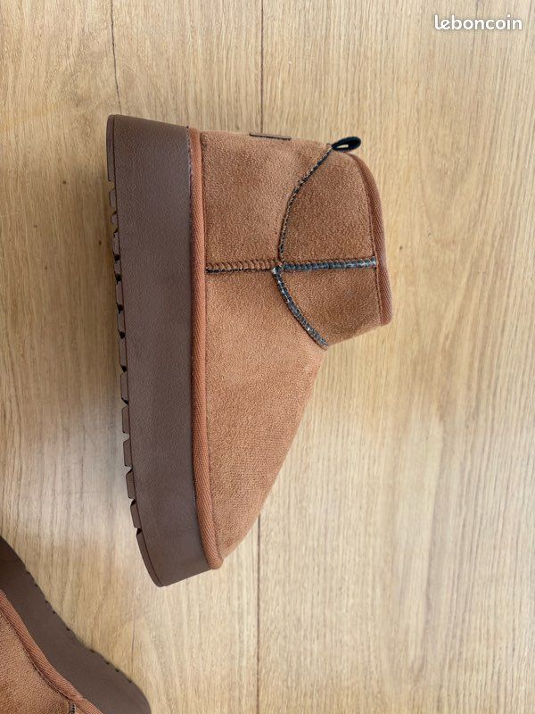 Bottes UGG neuves 36 (image 7)
