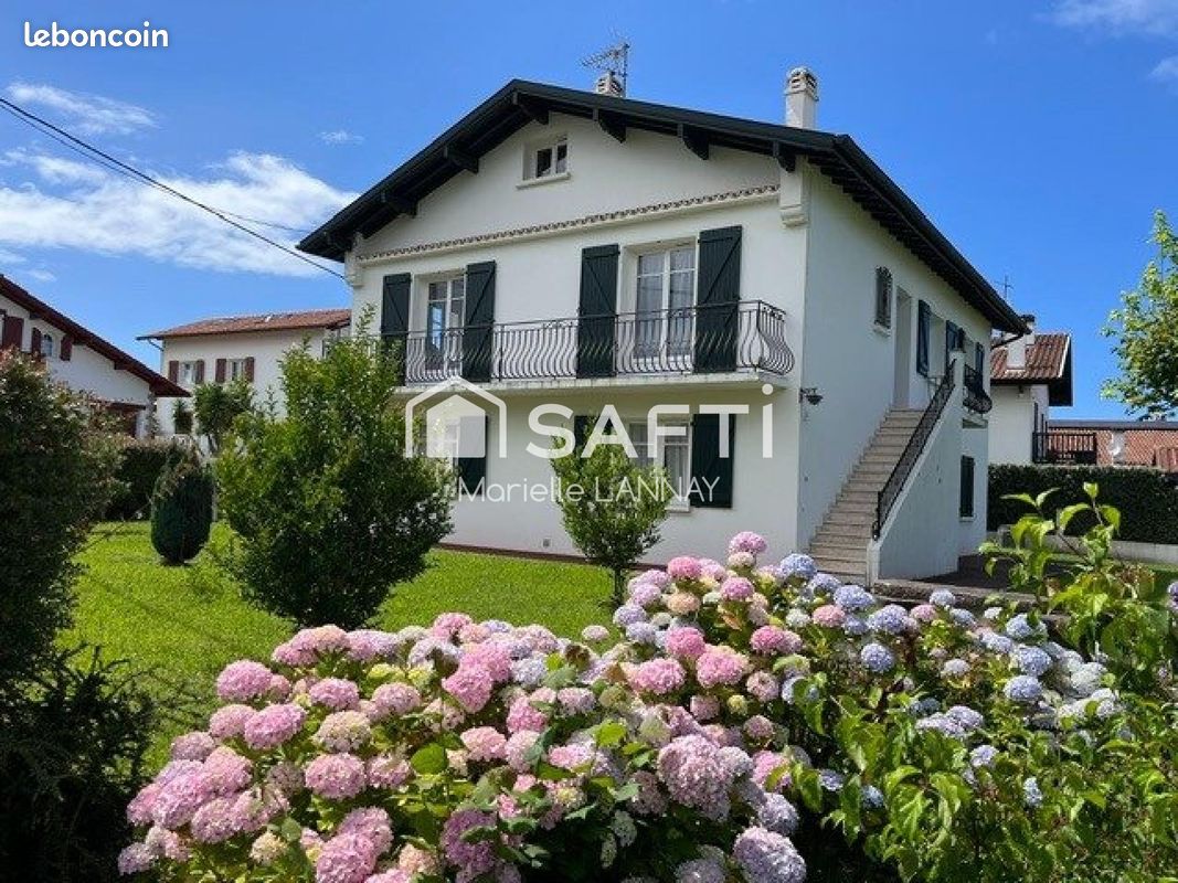Maison 8 pièces 180 m² · à Ciboure · 180 m² · 770 000 €