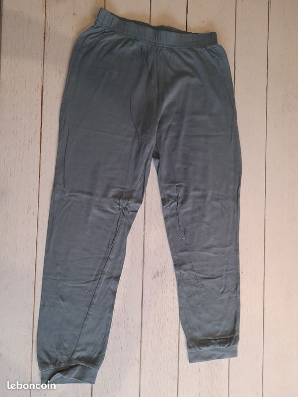 Pyjama vert rayé blanc motif Loup Kiabi Taille 10 ans Kanou42 (image 5)