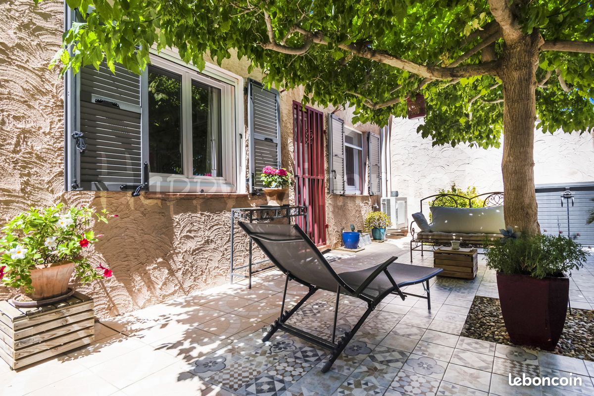 Maison 3 pièces 65 m² · à Carqueiranne · 65 m² · 550 000 €