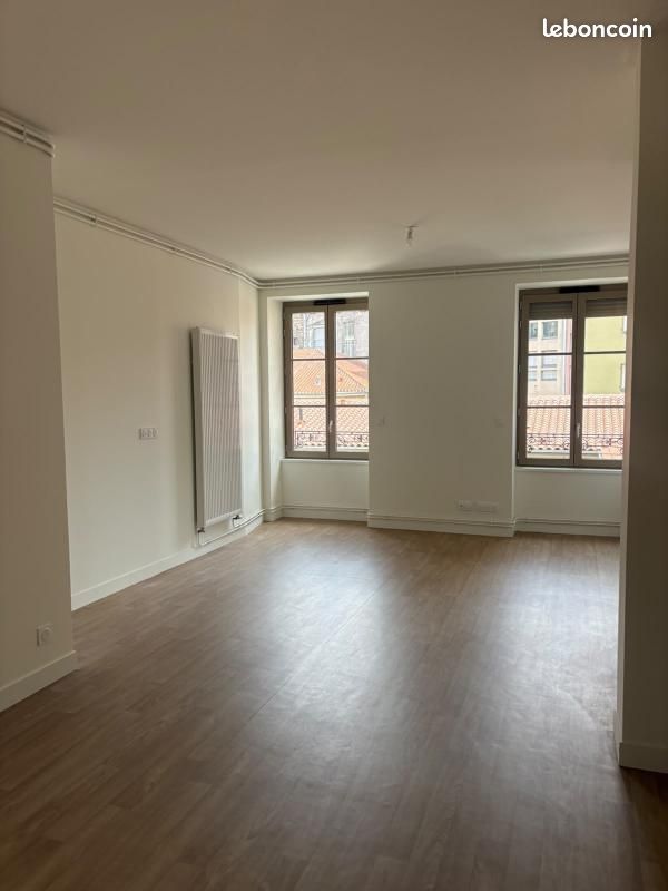 Appartement 2 pièces 55 m² · à Rive-de-Gier · 55 m² · 483 €