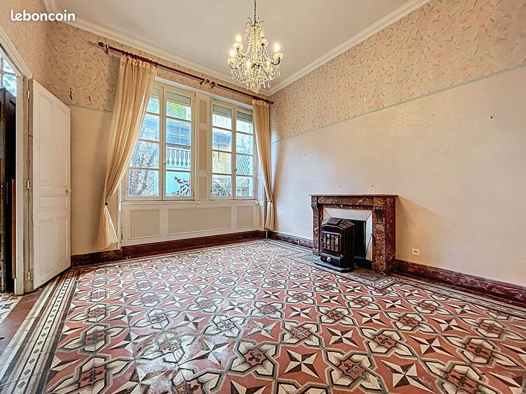 Maison 6 pièces 178 m² · à Loriol-sur-Drôme · 178 m² · 192 600 €
