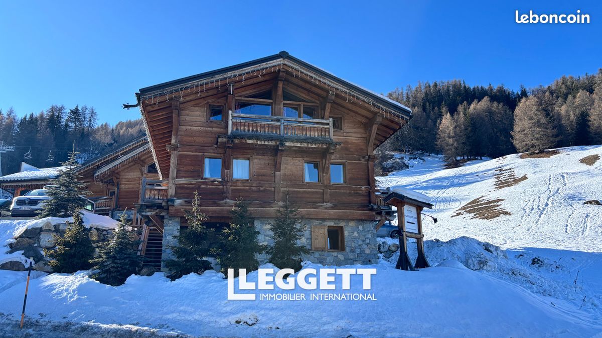 Maison 6 pièces 148 m² · à La Plagne Tarentaise · 148 m² · 1 495 000 €