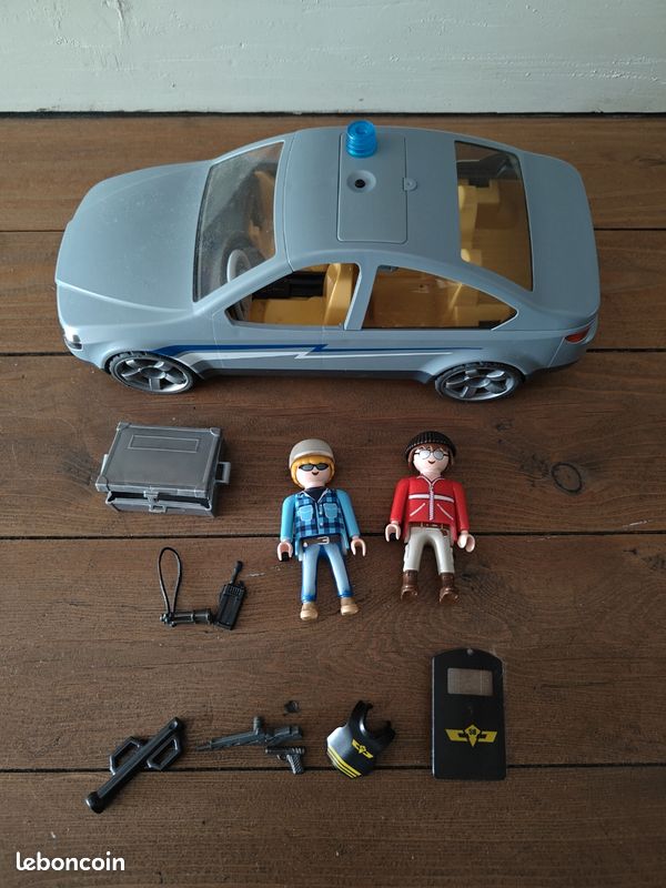 Police playmobil (image 1)