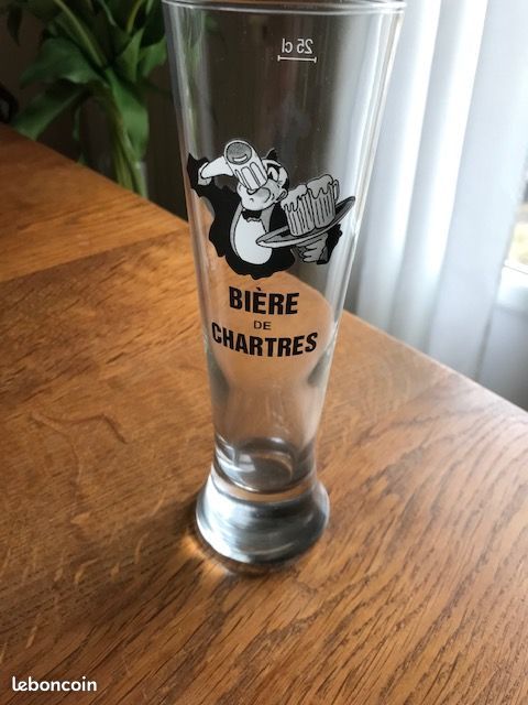 Haut Verre à Bière Estampillé "Bière de Chartres" (image 1)