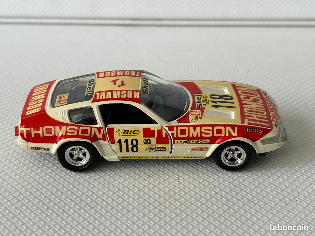 Miniature Solido Ferrari Daytona - Occasion