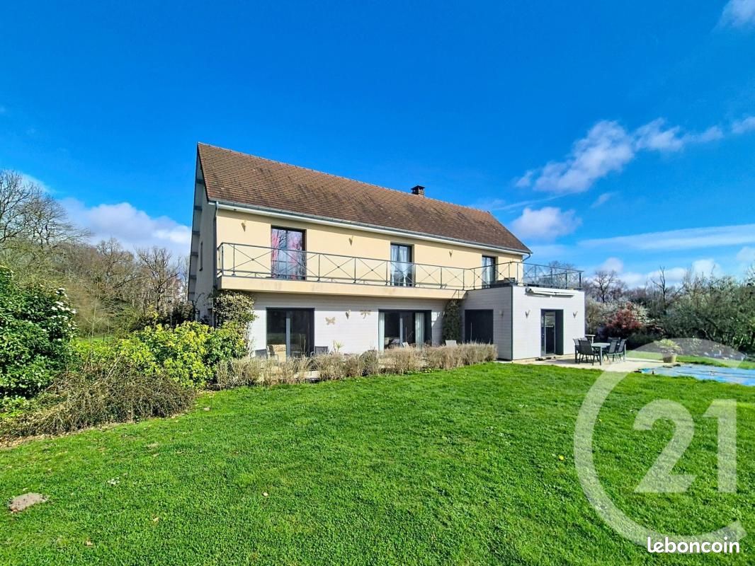 Maison 6 pièces 215 m² · à Pont-Audemer · 215 m² · 349 000 €