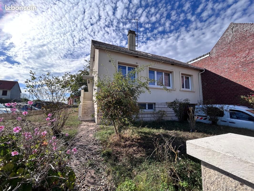 Maison 5 pièces 102 m² · à Plainville · 102 m² · 153 000 €