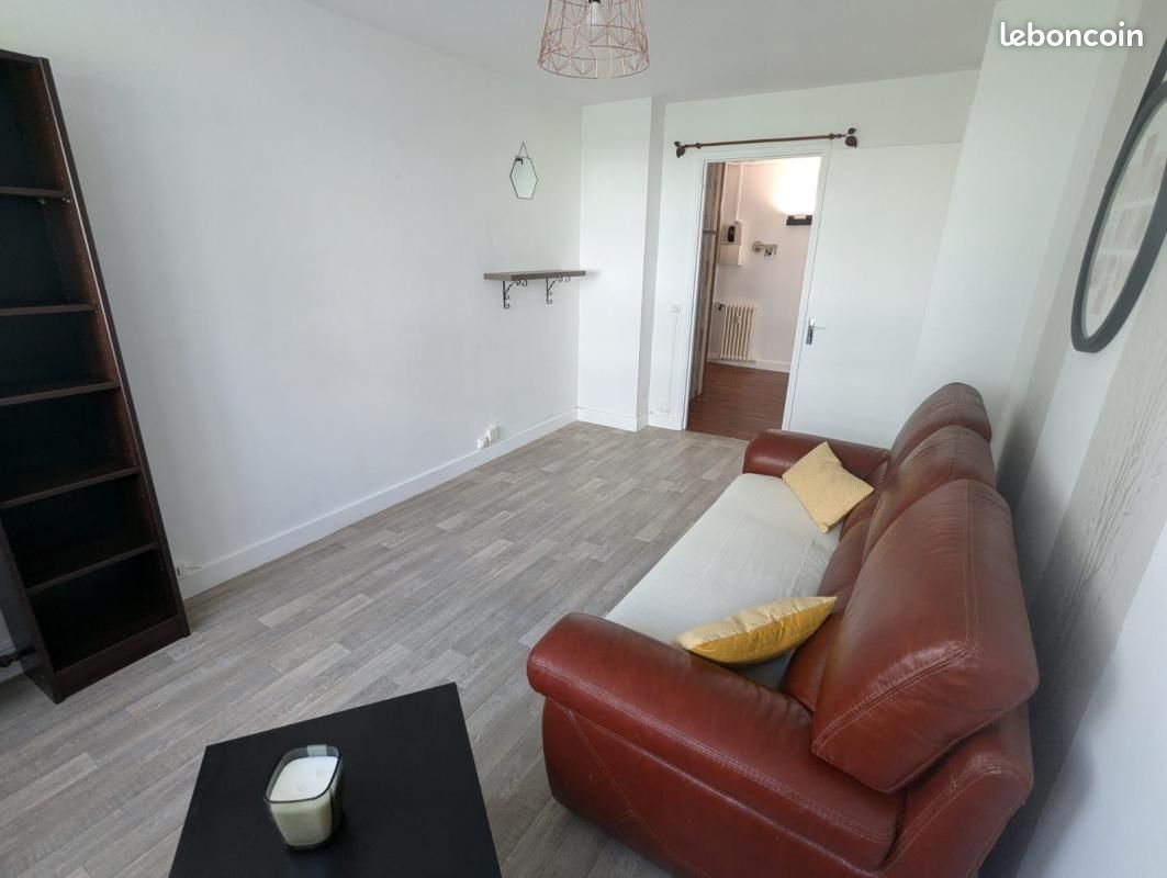 Appartement a louer villeneuve-le-roi - 2 pièce(s) - 45 m2 - Surfyn