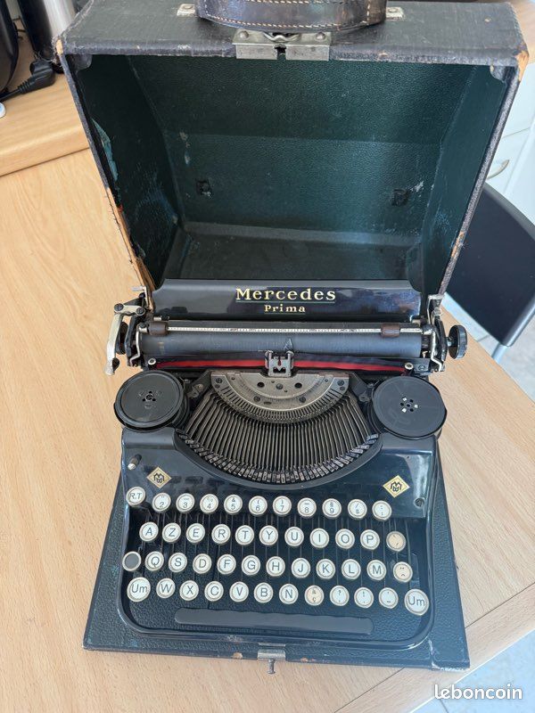 Machine à écrire Mercedes Prima (image 1)