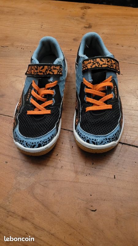 Chaussures de handball enfant Decathlon Atorka taille 34