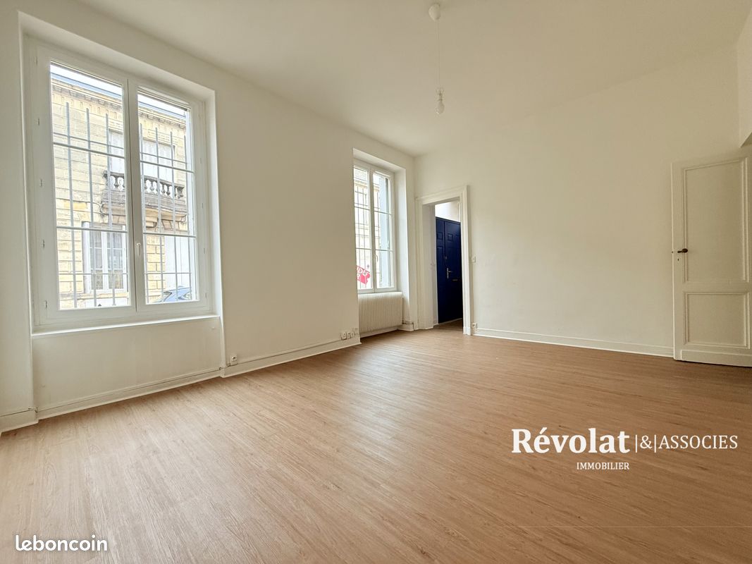 Appartement 2 pièces 45 m² · à Bordeaux · 45 m² · 191 000 €