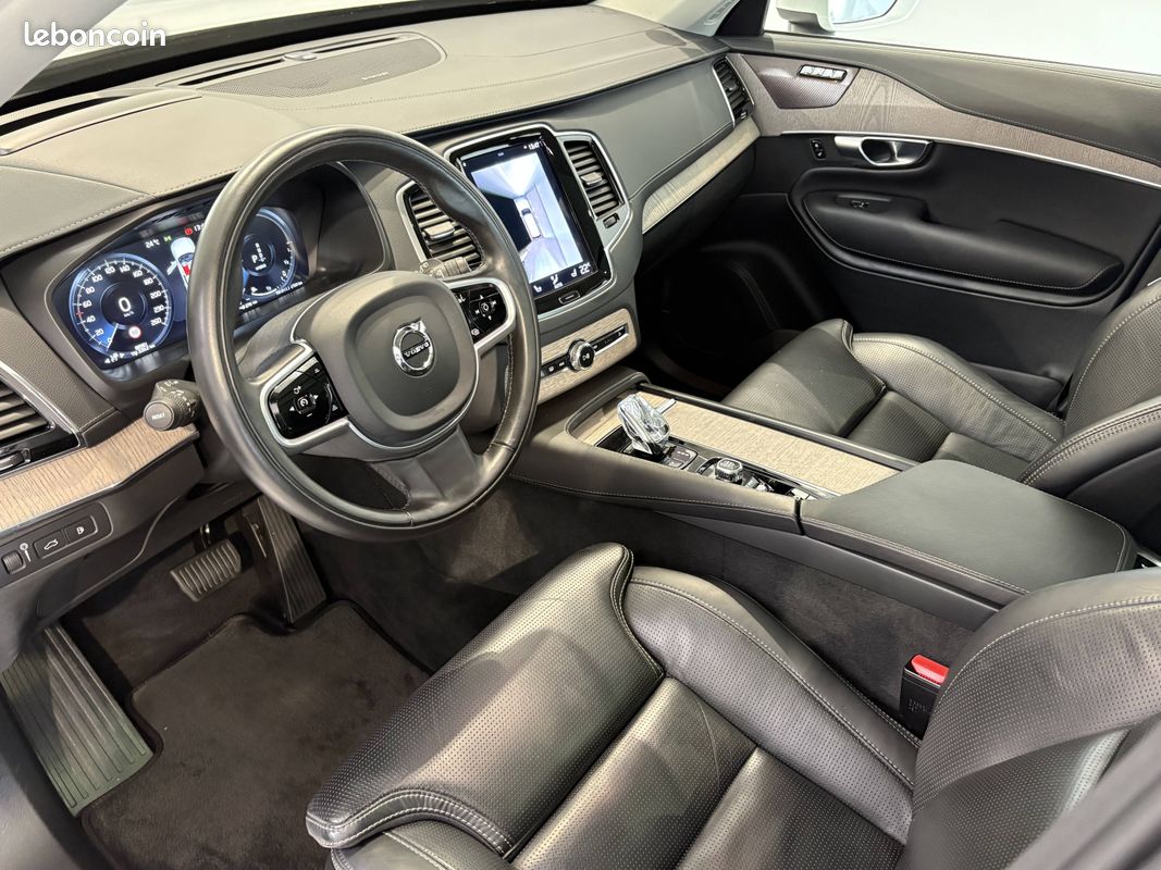 VOLVO XC90 Recharge T8 AWD 303+87 ch Geartronic 8 7pl Inscription Luxe (image 2)