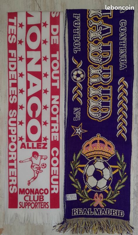 Écharpe Vintage Ultra Real Madrid - Toujours Fidèle - Collection
