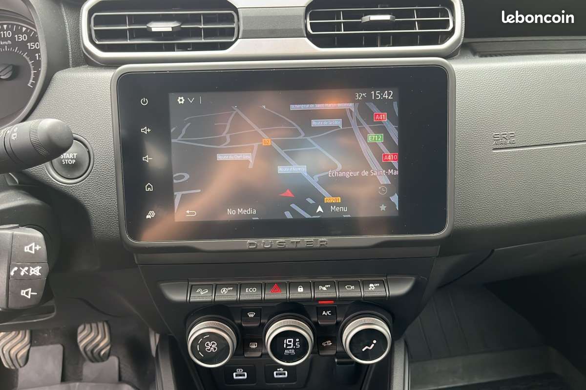 Dacia Duster 1.5 DCI 115 4X4 JOURNEY PLUS (image 4)