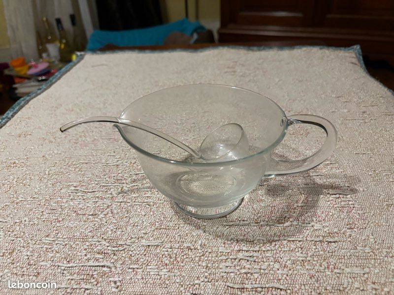 Petite saucière en verre et sa cuillère (image 2)