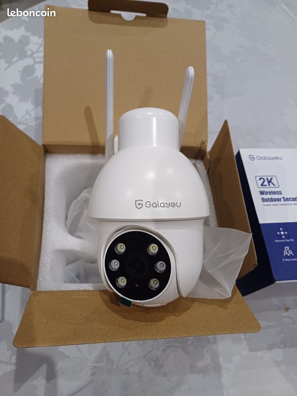 Camera surveillance extérieure (image 1)