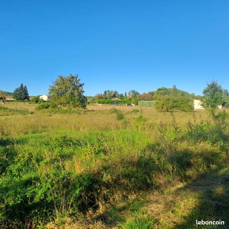 Terrain 3 870 m² Rians · 195 000 €