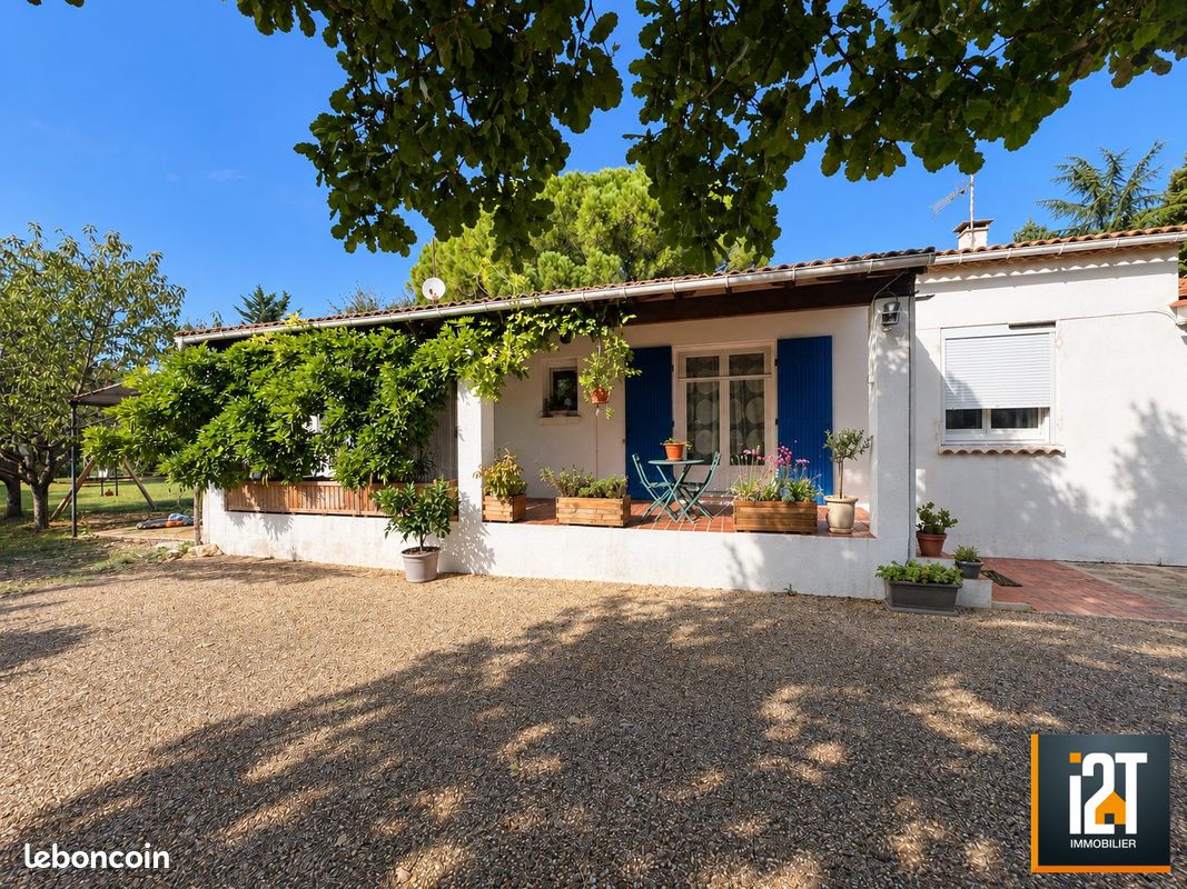 Maison 5 pièces 116 m² · à Sainte-Anastasie · 116 m² · 320 000 €