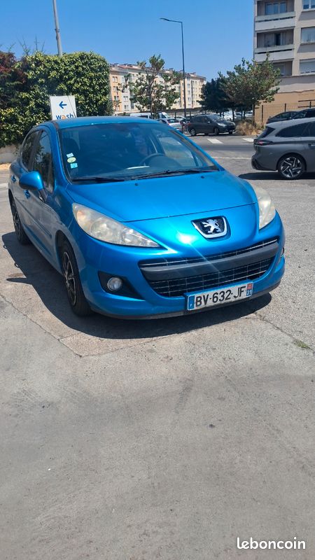 Peugeot 207 1.6 HDi 92ch Active de 2011 CT OK (image 2)